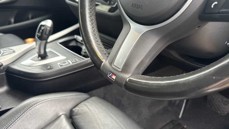 BMW 1 Series 118i [1.5] M Sport Shadow Edition 5dr Petrol Hatchback